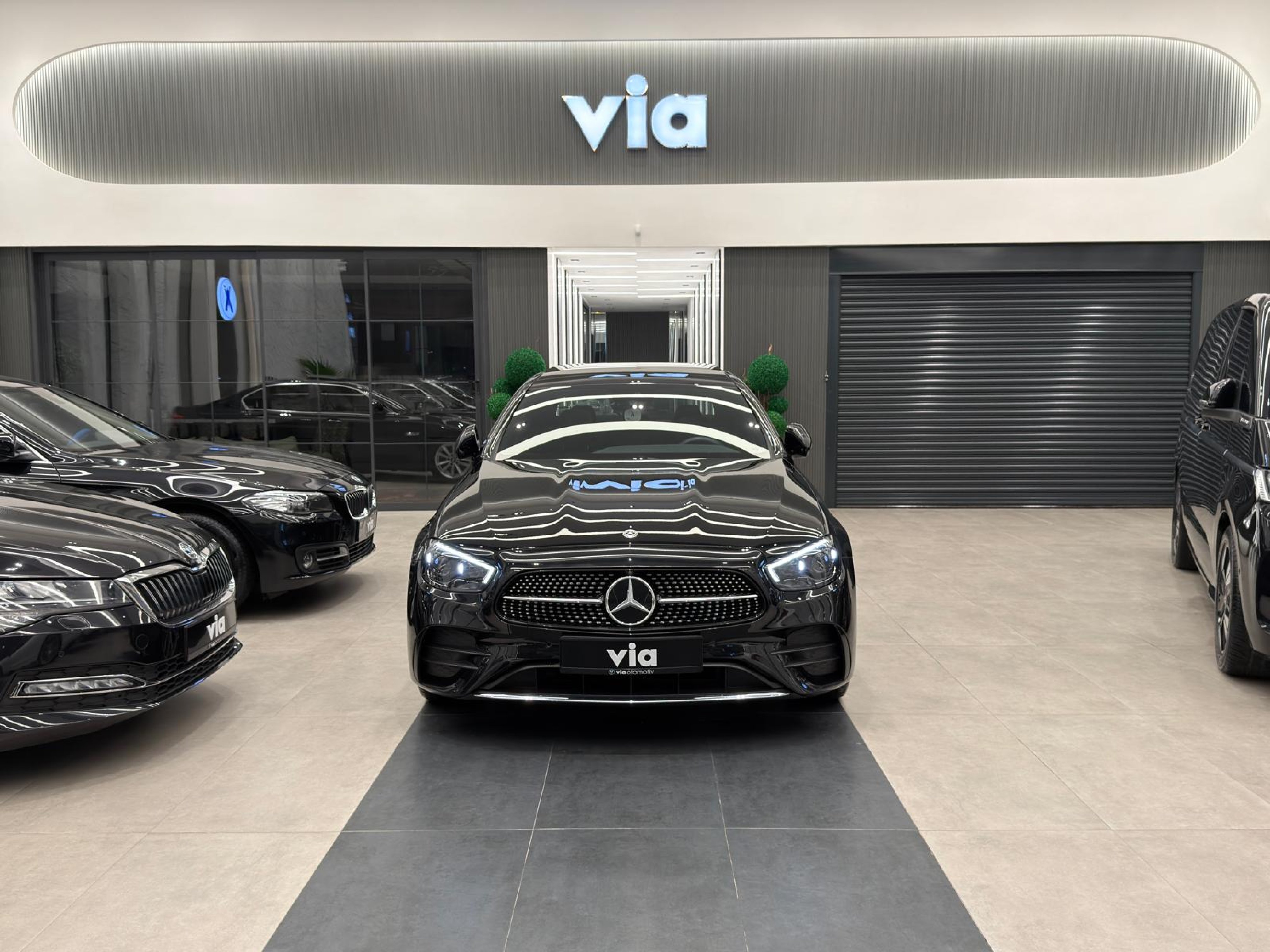 via otomotiv 2023 Mercedes-Benz E 300 d AMG 4Matic Boyasız • Multibeam LED • Burmester • 360° Kamera